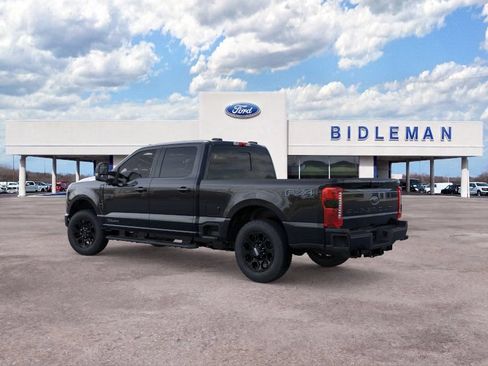 New 2026 Ford F250 Lariat w/ Black Appearance Package AWD/4WD image 4