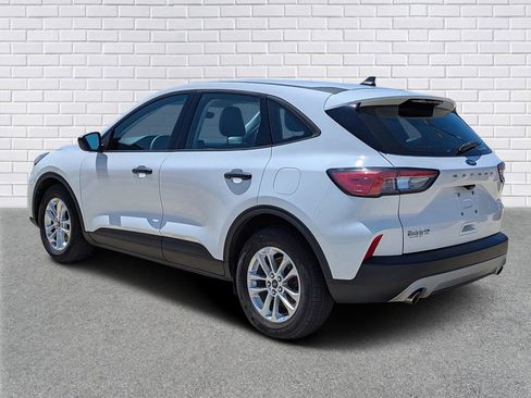 Used 2022 Ford Escape S FWD image 3