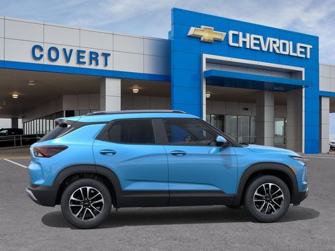 New 2026 Chevrolet TrailBlazer LT FWD image 5