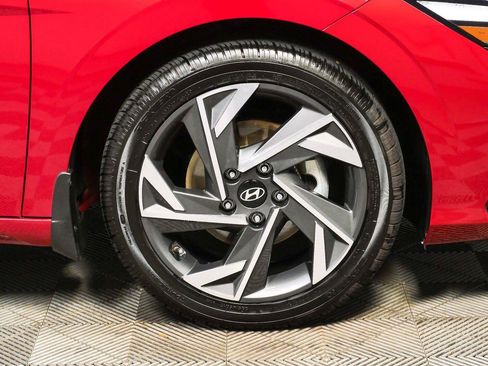 Used 2024 Hyundai Elantra Limited FWD image 38