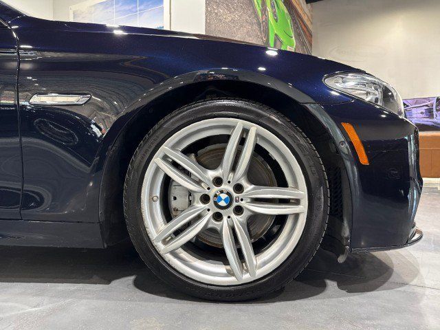 Used 2015 BMW 550i Sedan RWD image 10