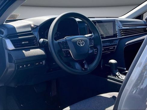 Used 2025 Toyota Camry LE FWD image 17