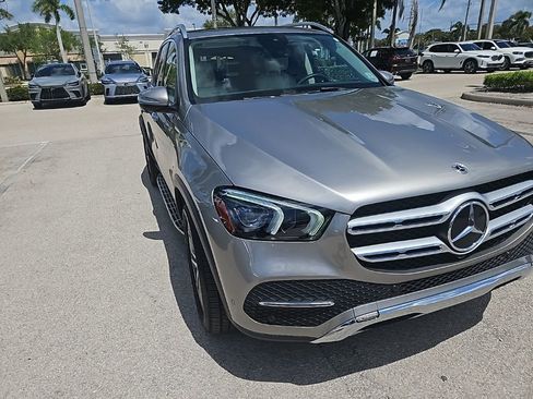Used 2021 Mercedes-Benz GLE 350 image 4