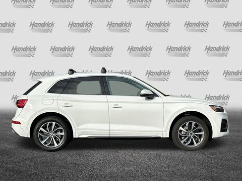 Used 2021 Audi Q5 Premium Plus w/ Premium Plus Package image 3