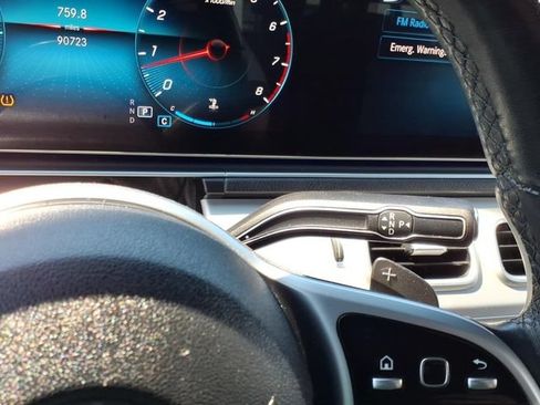 Used 2020 Mercedes-Benz GLE 350 4MATIC image 28