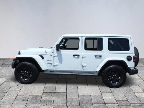 Used 2021 Jeep Wrangler Unlimited Sahara AWD/4WD image 4
