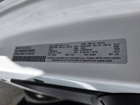 Used 2023 RAM ProMaster 3500 FWD image 23