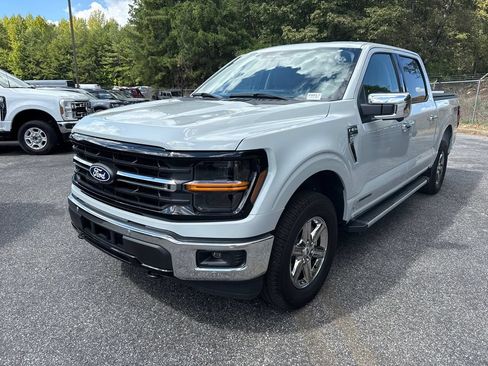 Used 2024 Ford F150 XLT w/ Equipment Group 302A MID AWD/4WD image 3