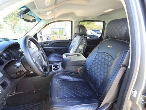 Used 2013 Chevrolet Silverado 3500 LTZ w/ Suspension Package, Off-Road image 42