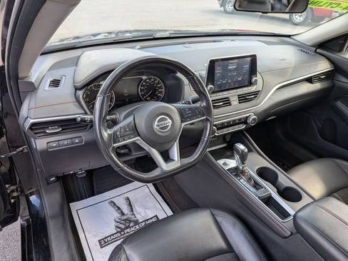 Used 2022 Nissan Altima 2.0 SR FWD image 8