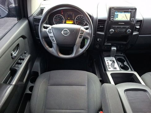 Used 2015 Nissan Titan SV w/ SV Value Truck Package image 16