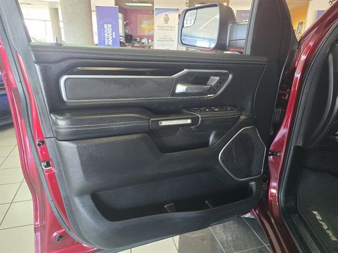 Used 2019 RAM 1500 Laramie w/ Sport Appearance Package image 6