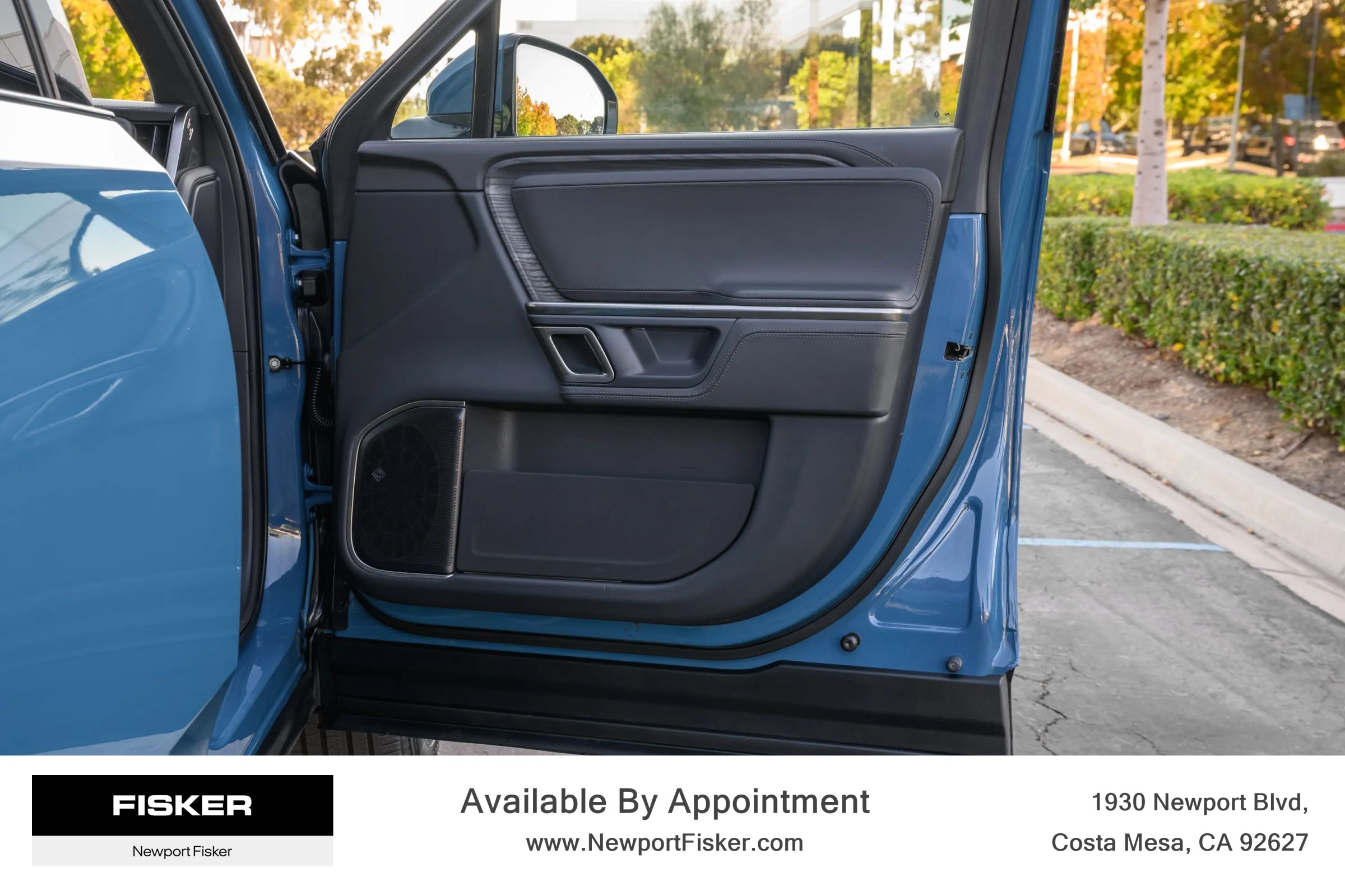 Used 2023 Rivian R1S AWD Adventure Quad image 38