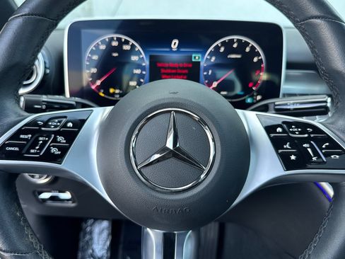 Used 2024 Mercedes-Benz C 300 Sedan w/ Exclusive Trim Package image 22