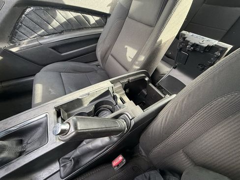 Used 2011 Ford Mustang Coupe w/ 101A Rapid Spec Order Code image 25