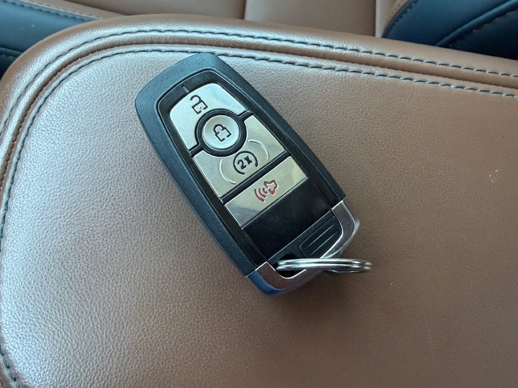 Used 2024 Ford Maverick Lariat AWD/4WD image 32