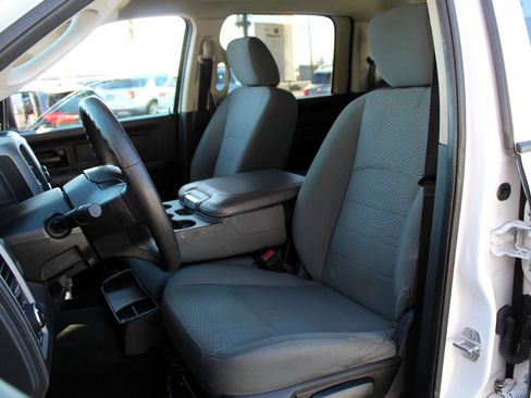 Used 2017 RAM 1500 Express image 16