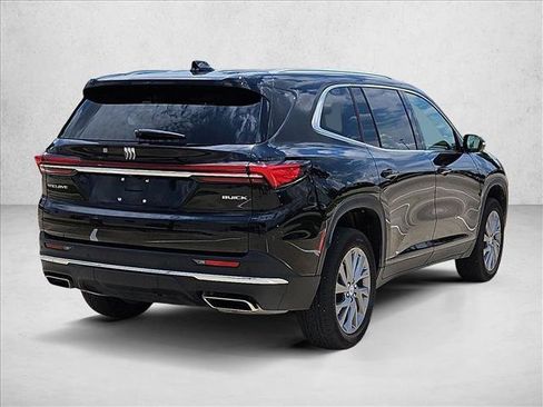 Used 2026 Buick Enclave Preferred FWD image 5