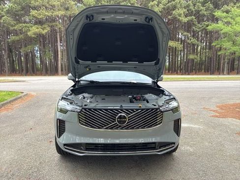New 2026 Volvo XC90 B6 Ultra w/ Protection Package Premier AWD/4WD image 22