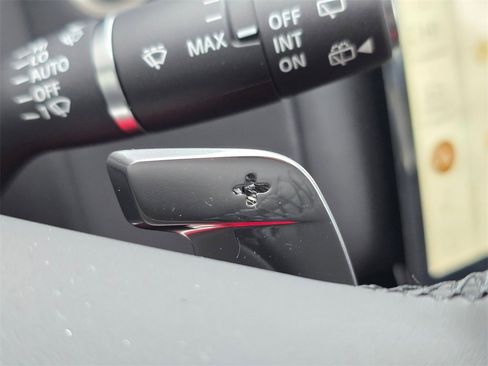 New 2026 Land Rover Range Rover Velar Dynamic SE image 18