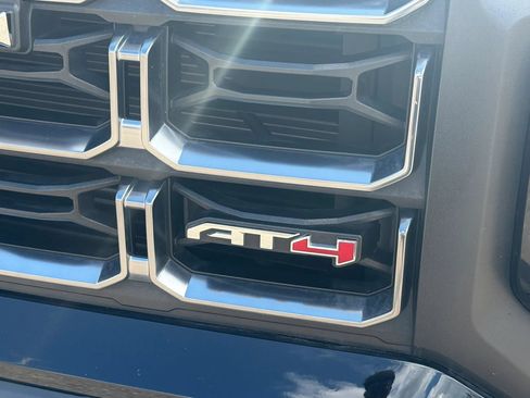 Used 2024 GMC Canyon AT4 w/ Canyon Safety Plus Package AWD/4WD image 20