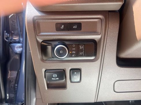 Used 2023 Ford Expedition King Ranch AWD/4WD image 27