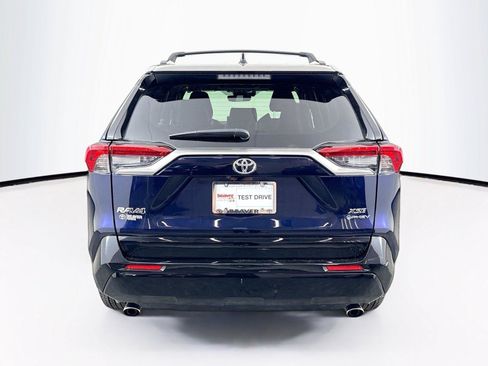 Used 2025 Toyota RAV4 XSE w/ Weather Package AWD/4WD image 12