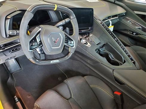 New 2025 Chevrolet Corvette Z06 w/ Z07 Performance Package image 11