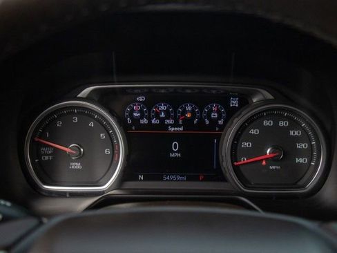 Used 2021 Chevrolet Tahoe Z71 w/ Z71 Off-Road Package image 14