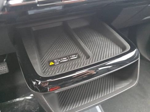 New 2027 Chevrolet Bolt RS w/ Technology Package image 28