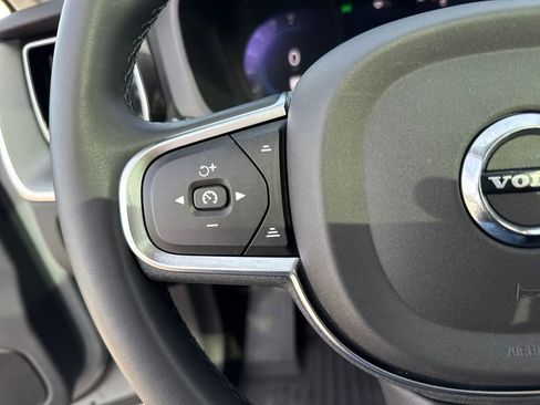 Used 2024 Volvo XC60 B5 Core w/ Protection Package Premier image 15