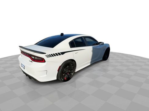 Used 2017 Dodge Charger R/T Scat Pack w/ Dynamics Package image 8