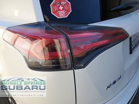 Used 2018 Toyota RAV4 Limited w/ Advanced Technology Package AWD/4WD image 15