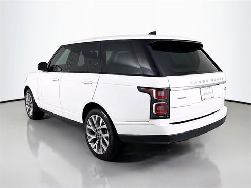 Used 2018 Land Rover Range Rover Autobiography image 3