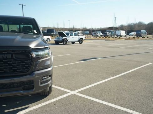 New 2026 RAM 1500 4x4 Crew Cab image 41