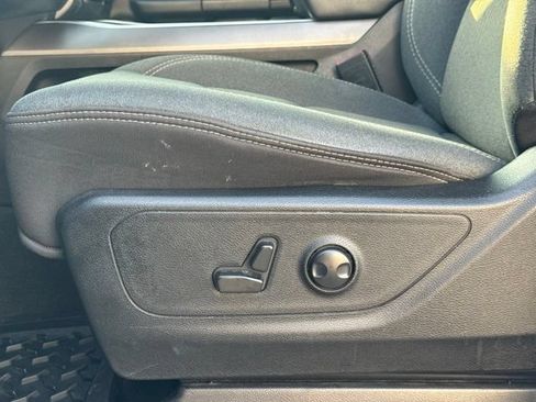 Used 2022 RAM 1500 Big Horn RWD image 30