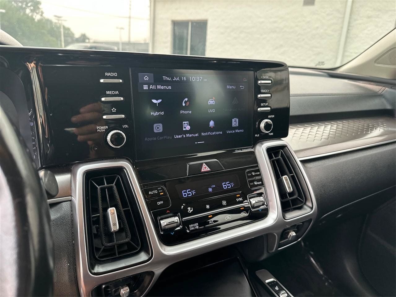 Used 2021 Kia Sorento S FWD image 30