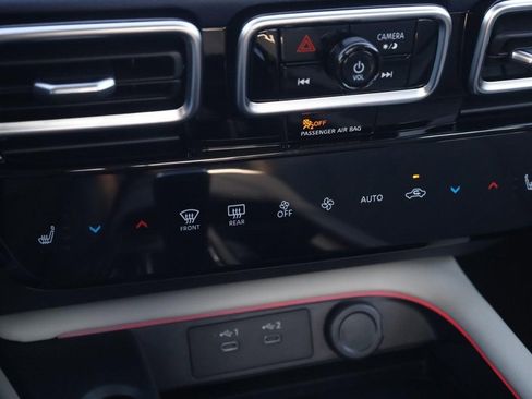 New 2026 Nissan Sentra SL w/ Floor Mat Package image 15