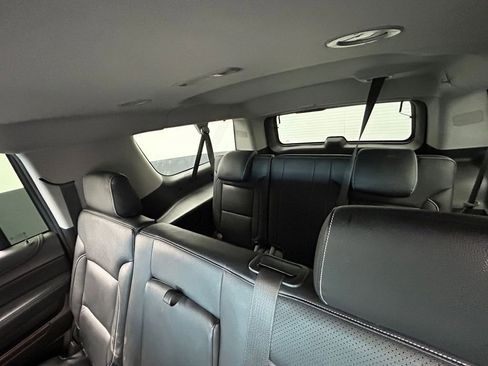Used 2019 GMC Yukon XL SLE w/ Convenience Package image 36