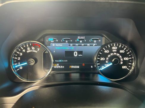 Used 2018 Ford F150 Lariat image 17