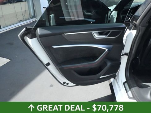 Used 2021 Audi RS 7 Sportback AWD/4WD image 30