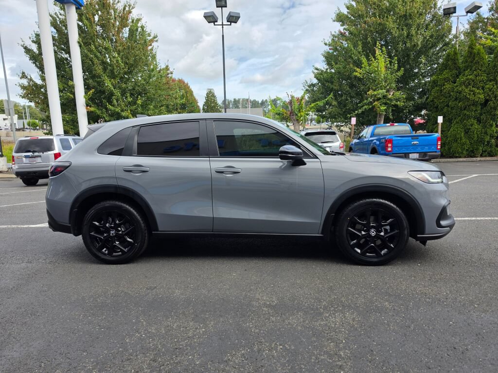 Used 2024 Honda HR-V Sport image 6