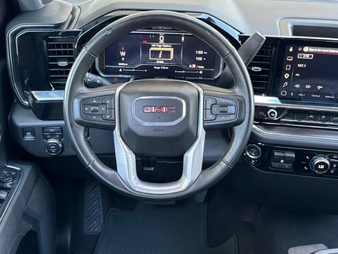Used 2025 GMC Sierra 1500 SLT AWD/4WD image 15