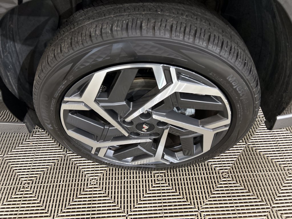 Certified 2025 Hyundai Kona N Line S FWD image 10