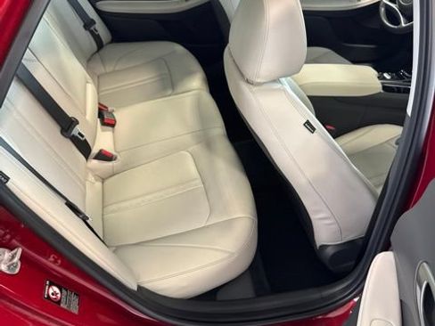 Used 2023 Hyundai Sonata Limited FWD image 13