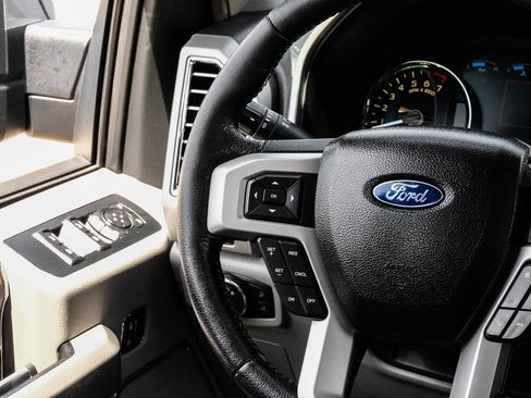 Used 2016 Ford F150 Lariat AWD/4WD image 23