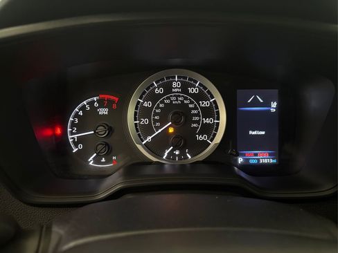 Used 2022 Toyota Corolla LE FWD image 35