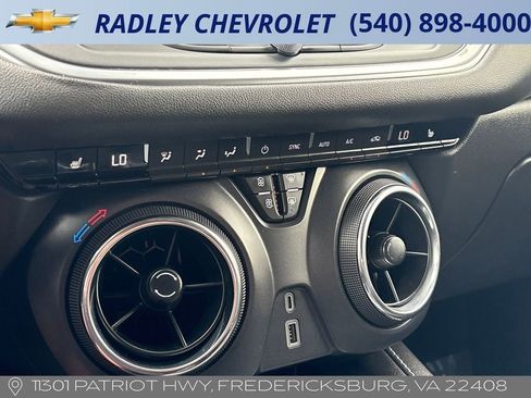 Used 2023 Chevrolet Blazer LT AWD/4WD image 10