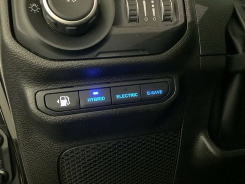 Used 2022 Jeep Wrangler Unlimited Sahara 4xe w/ Cold Weather Group image 20