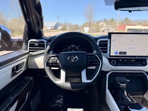 Used 2024 Toyota Tundra Capstone AWD/4WD image 24